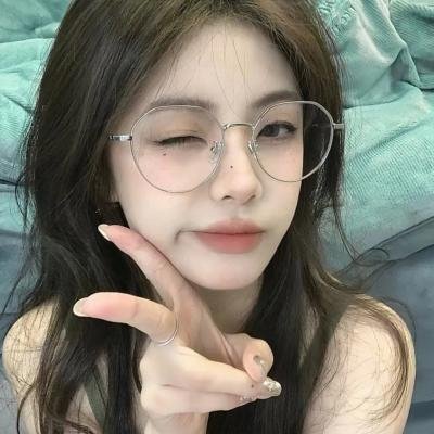 侠盗妖姬高清封面